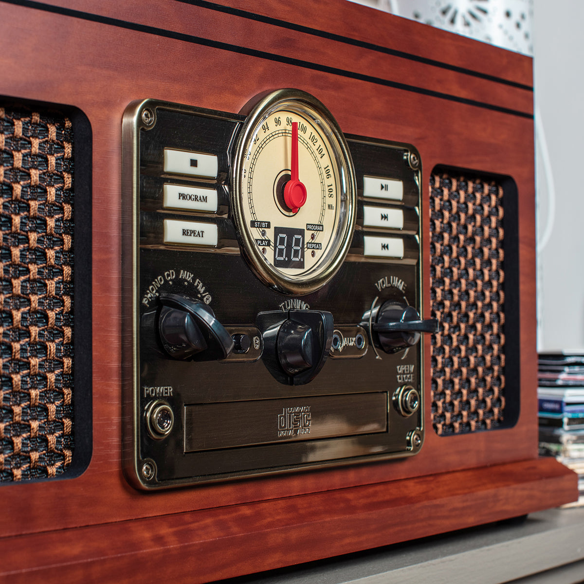 Quincy 6-in-1 Nostalgic Record Player